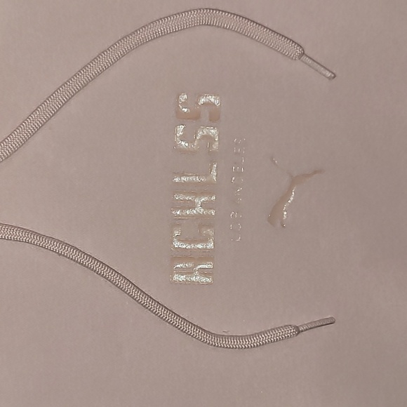 Puma+RCKLSS. Streetwear hoodie. Women's size Large. Like-new. - Picture 9 of 16